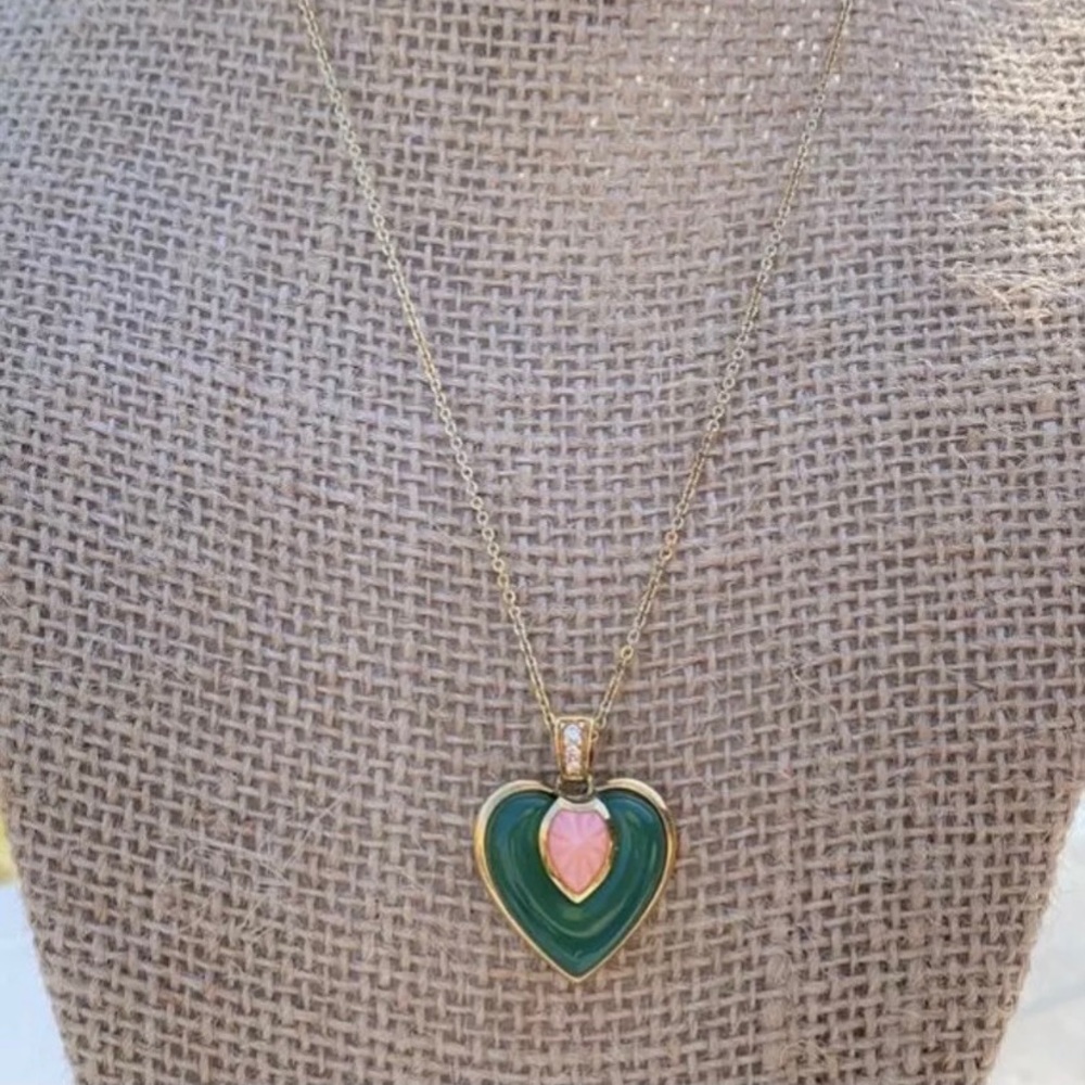 1991 Cartier 18k Gold Chrysoprase Heart Necklace - Picture 3 of 8